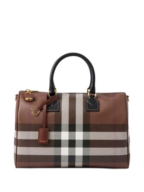 borsa burberry costo|Scopri la nuova collezione di borse Burb.